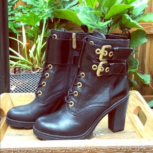 GUESS Finlay Buckle Boots, Black, size 8M